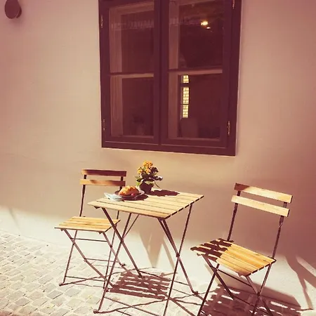 Ruttner بيت ضيافة 3*